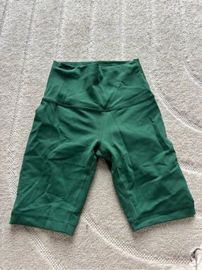 Lululemon High-Waist Green Women’s Biker Shorts